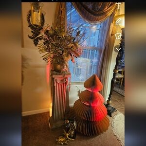 Green Paper Christmas Tree Decoration 90cm × 72cm